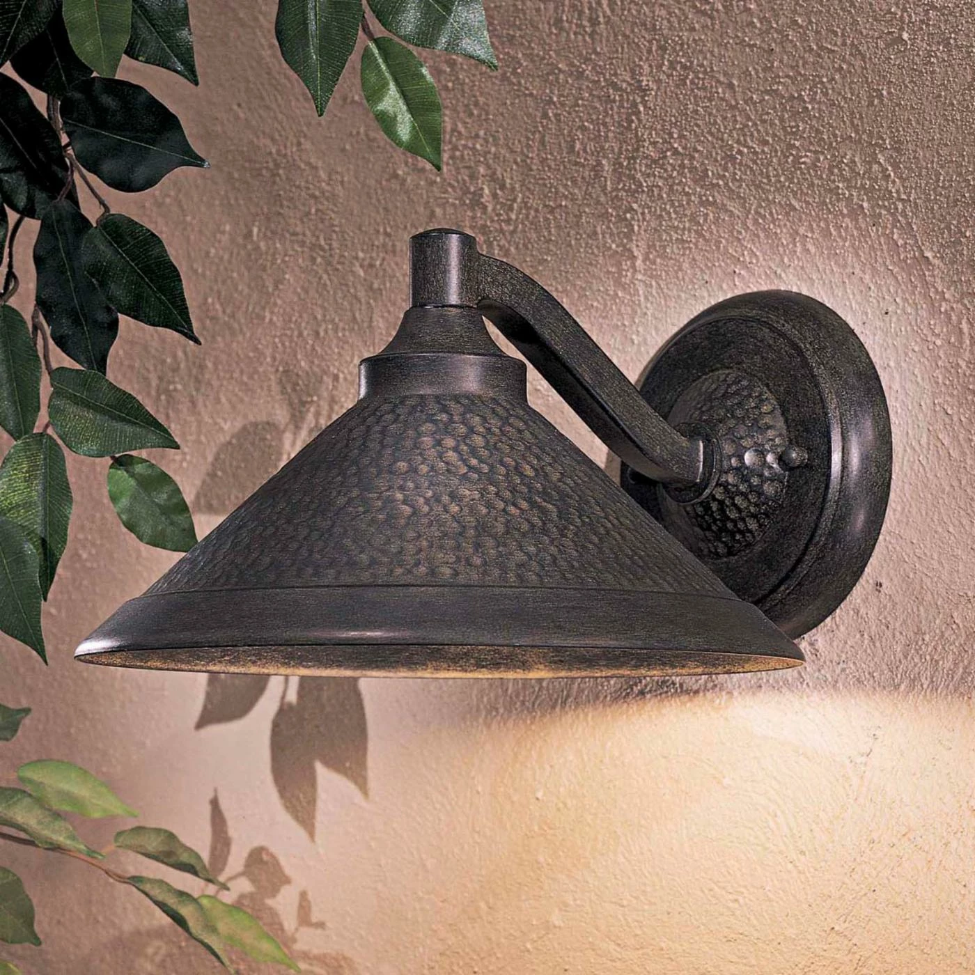 Outlet π Up To 6 In. Minka Lavery Kirkham 810-A138 Wall Mount Light π― 5 Outlet π Up To 6 In. Minka Lavery Kirkham 810-A138 Wall Mount Light π― - Image 3