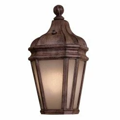 Brand new ✨ 13 - 18 In. Minka Lavery Harrison 1 Light Outdoor Pocket Lantern 🔥